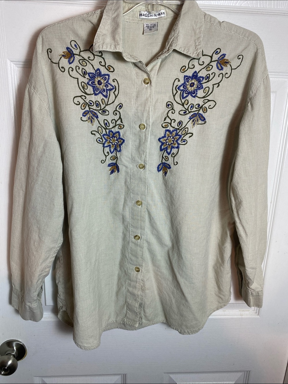 Maggie & Max Women’s Embroidered Micro-Gingham Button Shirt Size XL Cotton